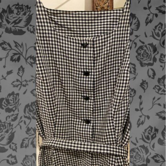 Black + White Gingham 50s Sun Dress with Belt - Authentic Vintage Size: Small - Picture 5 of 6